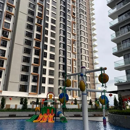 K Avenue B17 House Room Near Airport By Gc Kota Kinabalu Exterior photo