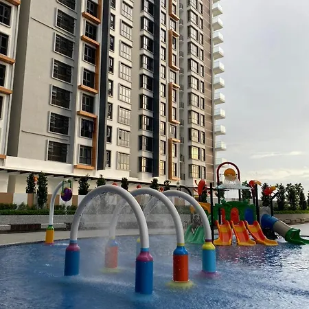 K Avenue B17 House Room Near Airport By Gc Kota Kinabalu Exterior photo