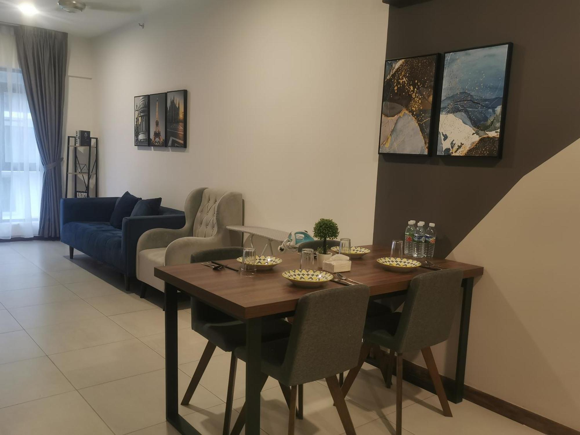 K Avenue B17 House Near Airport By Gc Apartment *