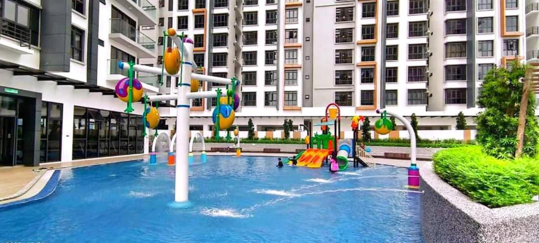 K Avenue B17 House Near Airport By Gc * Kota Kinabalu