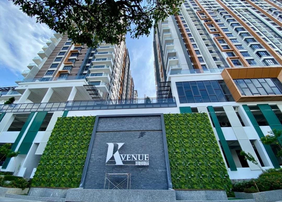 K Avenue B17 House Near Airport By Gc